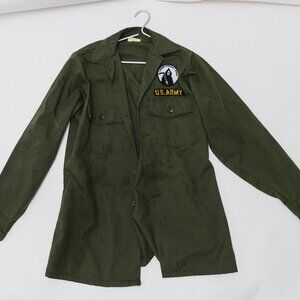 Authentic Vintage 1960s US Army Fatigue Shirt with Anti War Patch